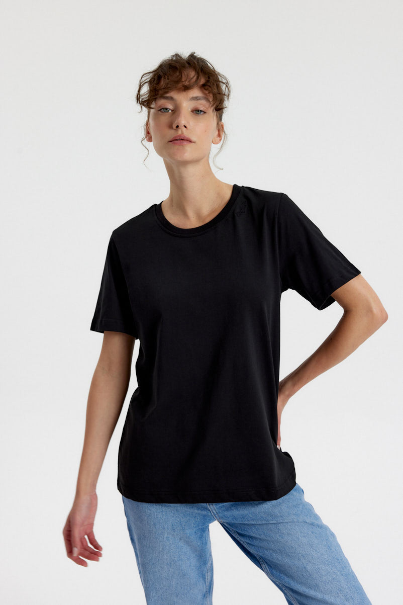Essential Basic Tshirt