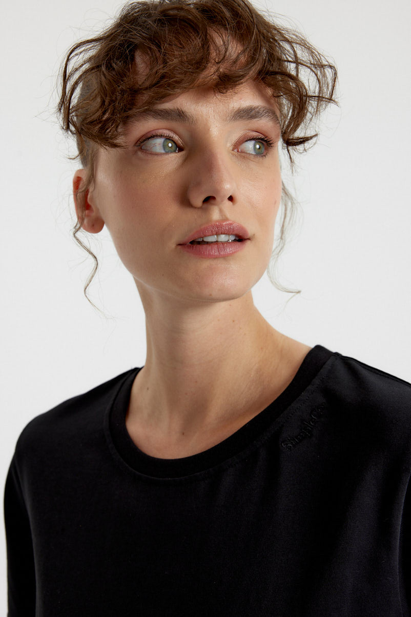 Essential Basic Tshirt