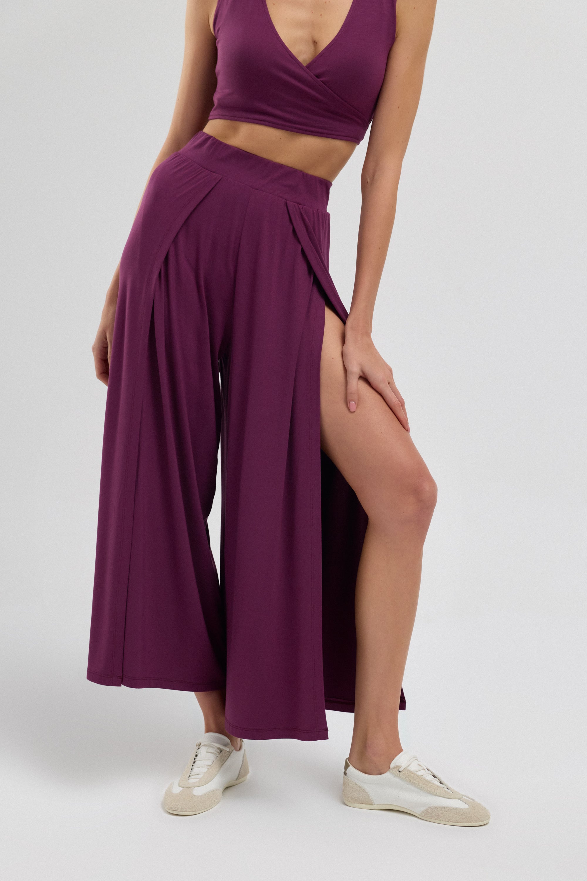 Soft Skin Touch Aera Yırtmaçlı Pantolon