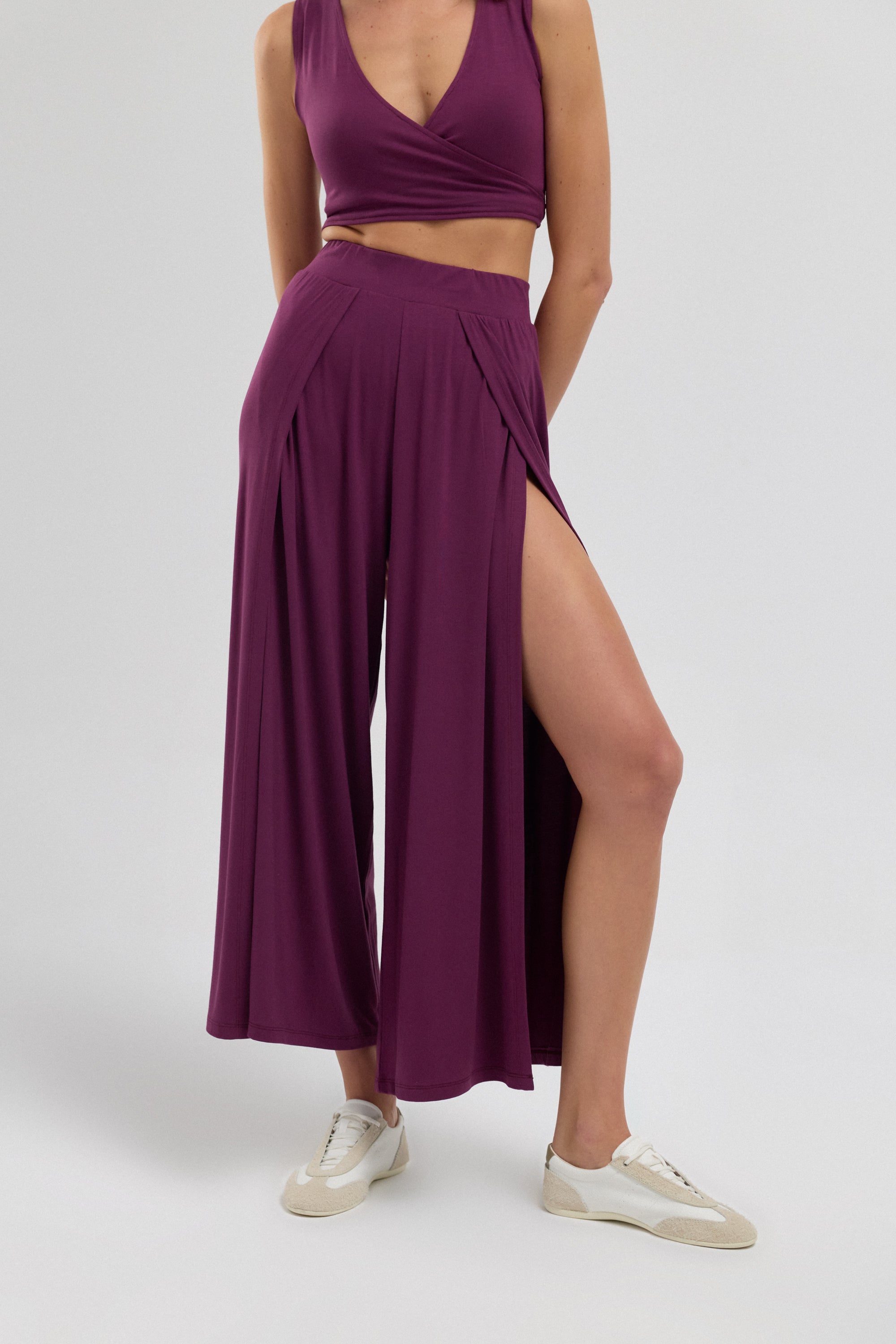 Soft Skin Touch Aera Yırtmaçlı Pantolon