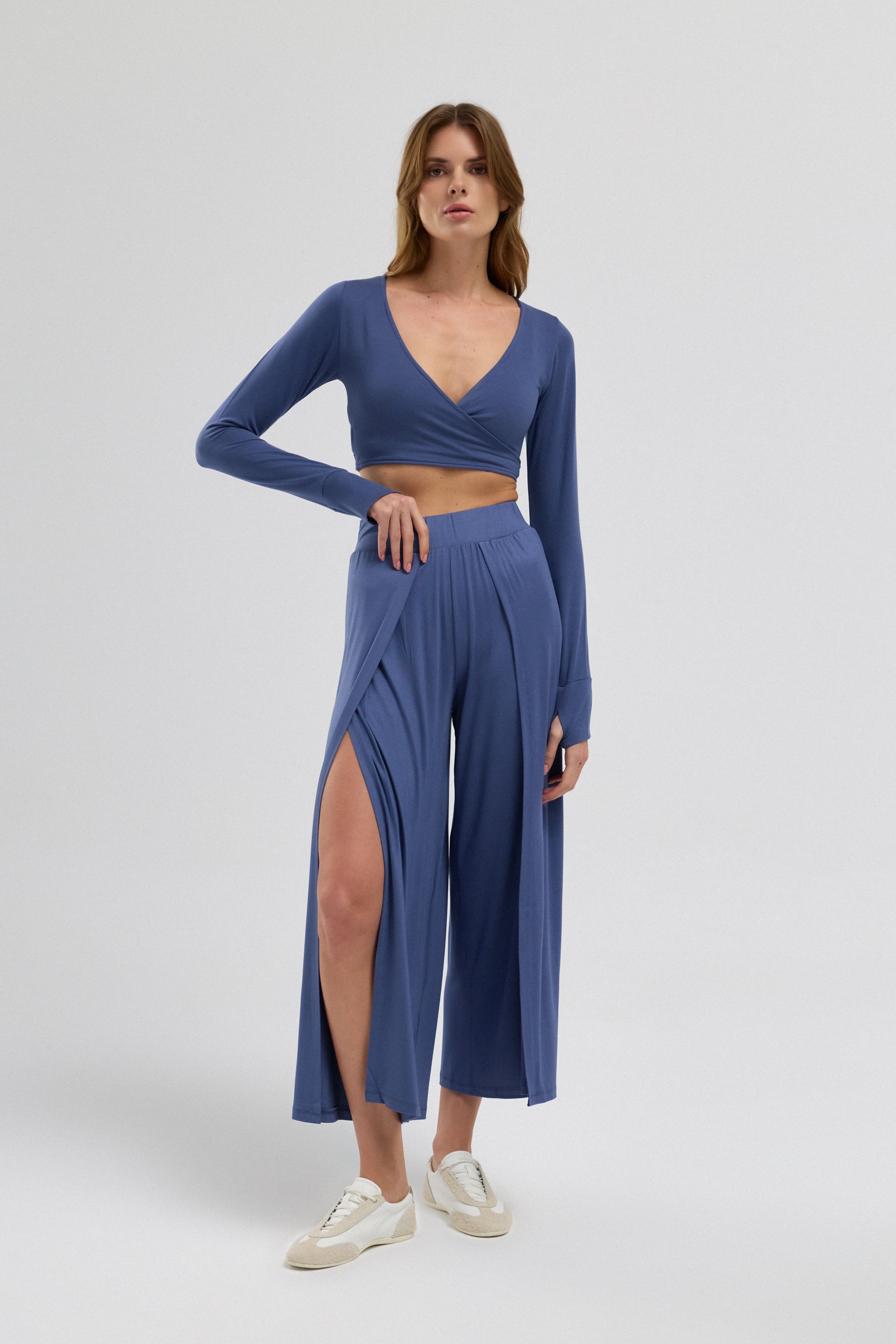 Soft Skin Touch Aera Yırtmaçlı Pantolon