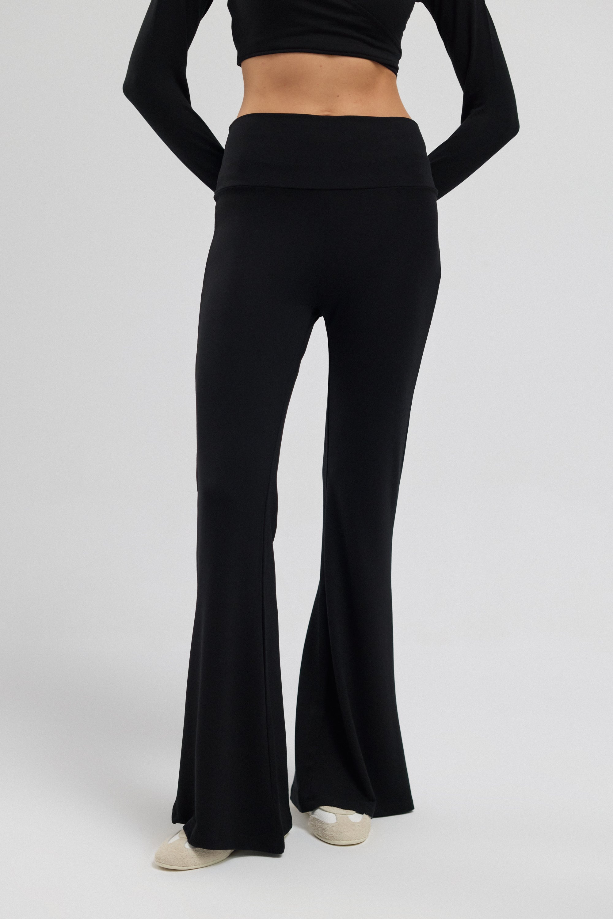 Soft Skin Touch Megha İspanyol Paça Eşofman Altı